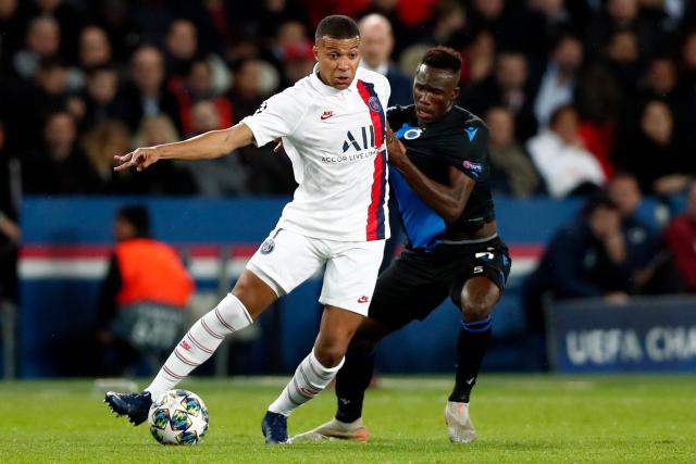 冯莱重返上海男篮 与费雷尔成新赛季外援搭档